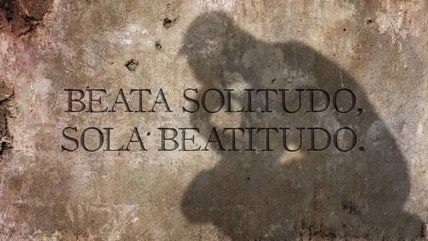 Beata Solitudo, Sola Beatitudo. - Foto, Imagem