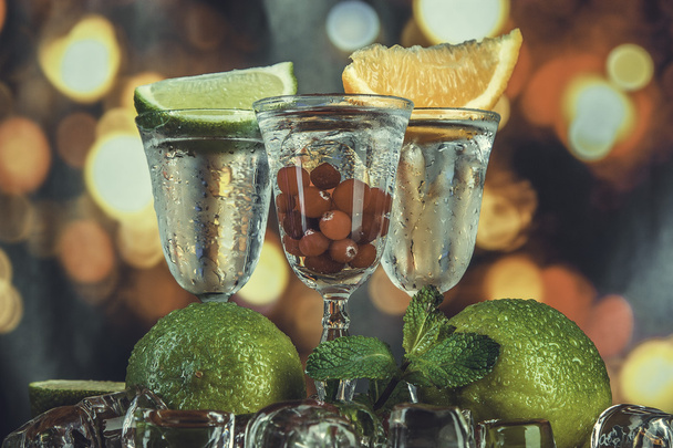Alcohol glass set with background - Foto, Bild