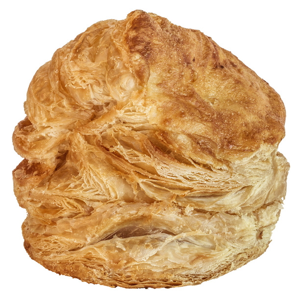 Kaas Croissant bladerdeeg broodje geïsoleerd op witte achtergrond - Foto, afbeelding