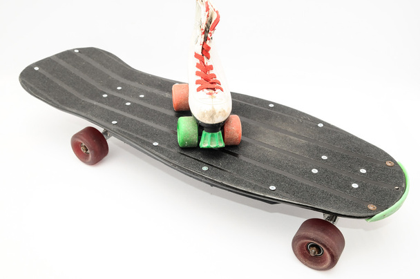 Oude gebruikte houten skateboard - Foto, afbeelding