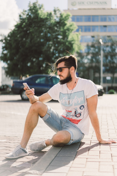 modern young man with mobile phone - Foto, Imagen