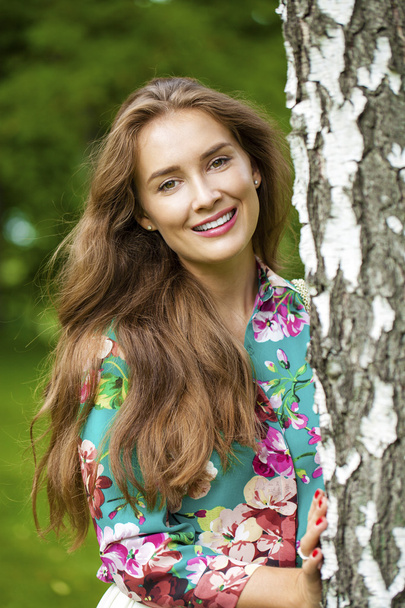 Close up, portrait of a young beautiful brunette girl  - Fotografie, Obrázek
