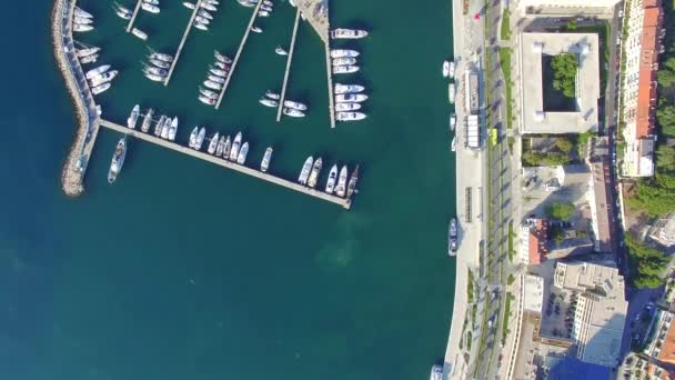 Вид с воздуха на пристань в Сплите
 - Кадры, видео