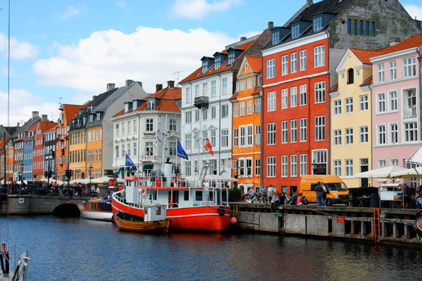 Dzielnicy Nyhavn jest jednym z najbardziej znanych symboli w Kopenhadze - Zdjęcie, obraz