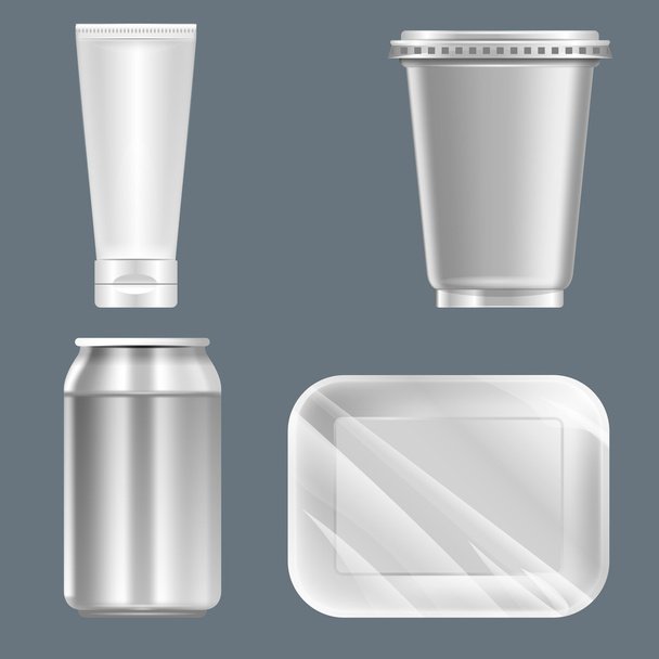 Векторный набор серебряной пластиковой банки с баночкой для напитков
 - Вектор,изображение