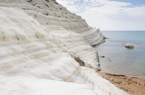 Θραύσμα του λευκού βράχου που ονομάζεται "Scala dei Turchi" στη Σικελία, - Φωτογραφία, εικόνα