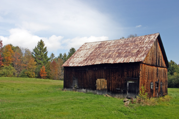 Stara stodoła na farmie - Zdjęcie, obraz
