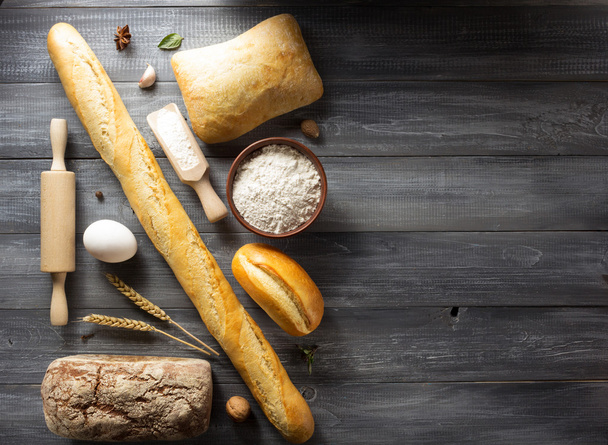 bread and bakery products  - Φωτογραφία, εικόνα