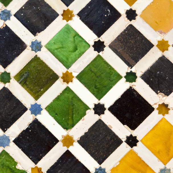 Yksityiskohdat Alhambra sisäpiha
 - Valokuva, kuva