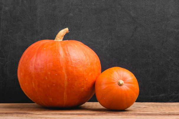 Beautiful shiny ripe pumpkin - Foto, imagen