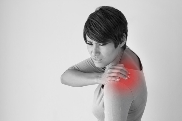 肩の痛みや剛性を持つ女性 - 写真・画像