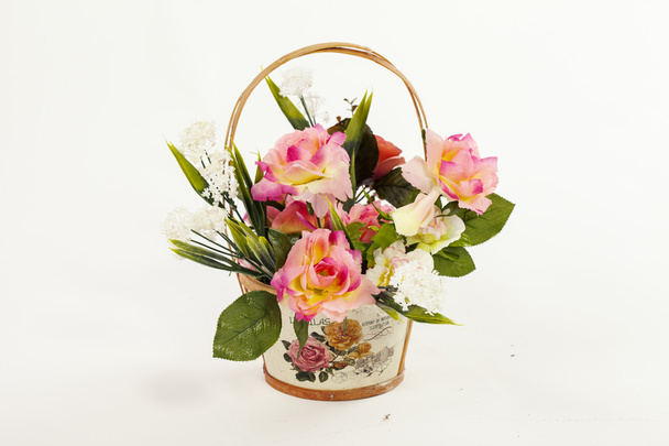 flores en una cesta - Foto, imagen
