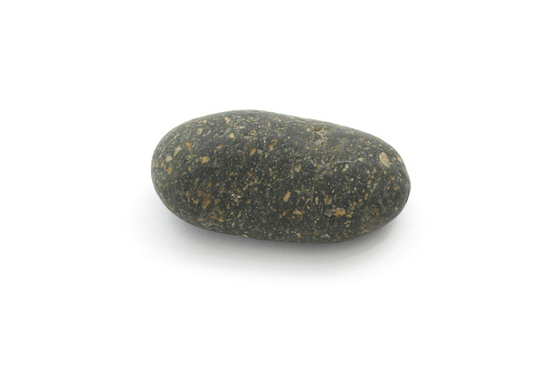 Απλές μαύρες φυσικές πέτρες απομονώνονται σε λευκό φόντο - Φωτογραφία, εικόνα