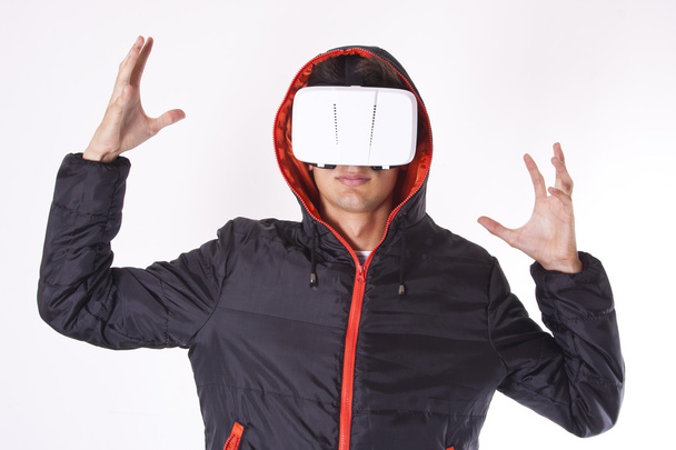 visor de realidad virtual
 - Foto, Imagen