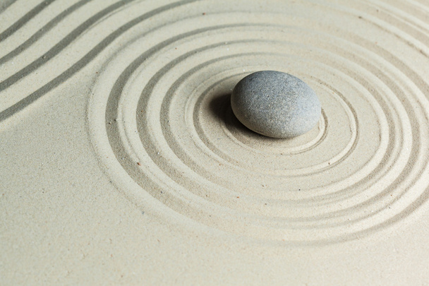 one stone on sand - Foto, Bild