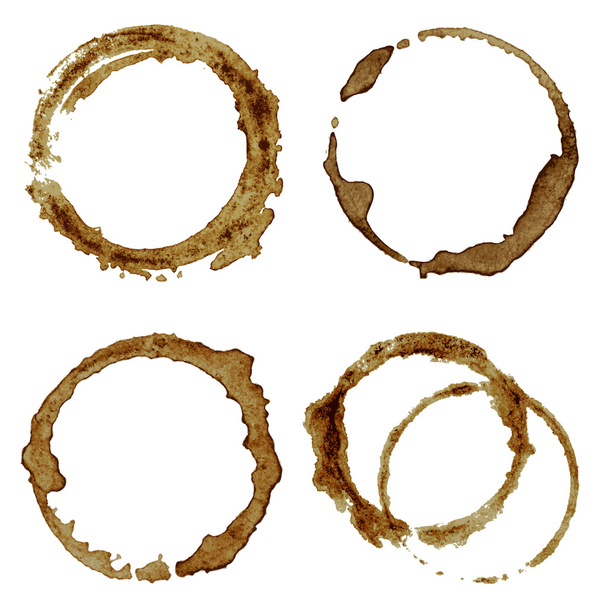 Set di macchie di caffè realistici e macchie su sfondo bianco
 - Vettoriali, immagini