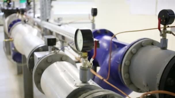 Equipment for measuring pressure in pipes of heating supply - Footage, Video