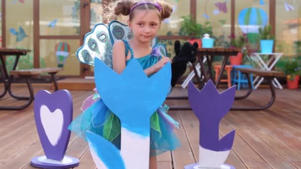 Little girl in fairy costume  - Metraje, vídeo