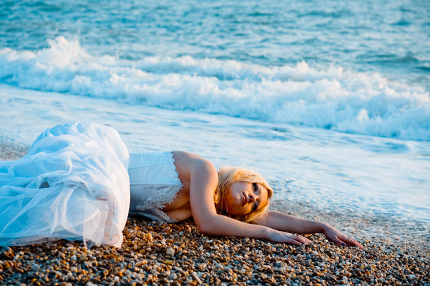 Trash the wedding dress - Valokuva, kuva