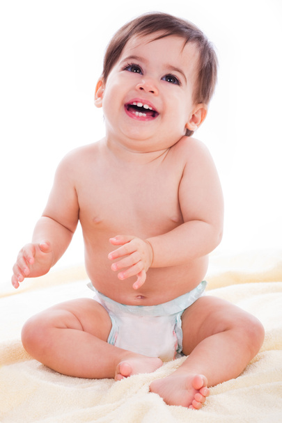 Precioso bebé con pañal
 - Foto, Imagen