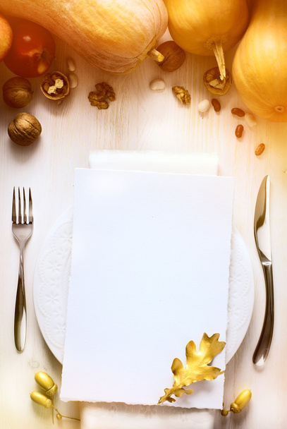 Ta yemek üzerinde sonbahar kabak ile Şükran günü arka plan sanat - Fotoğraf, Görsel