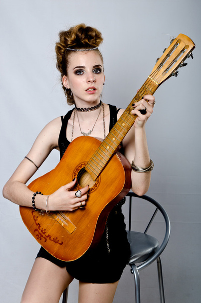 girl playing the guitar - Photo, Image