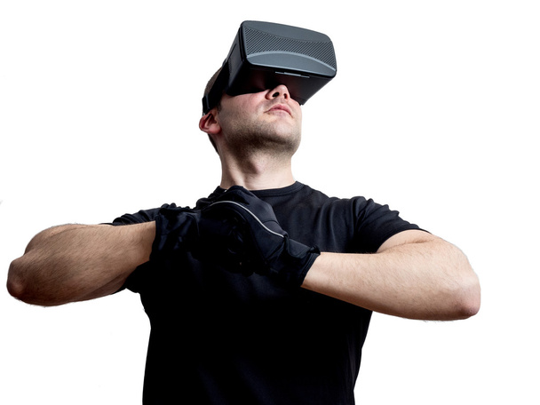 Gamer campeón de realidad virtual listo para luchar en el ciberespacio
 - Foto, imagen