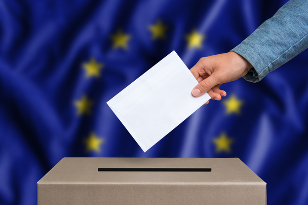 Elecciones en la Unión Europea - votación en las urnas
 - Foto, Imagen