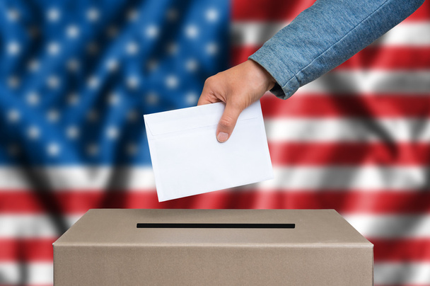 Amerika Birleşik Devletleri'ndeki bürolarından denetlenmekte oy sandığı oylama - seçim - Fotoğraf, Görsel