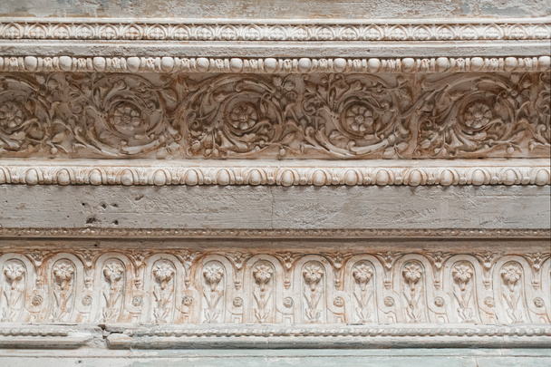 Luxury white wall design bas-relief with stucco mouldings roccoco element - Fotó, kép