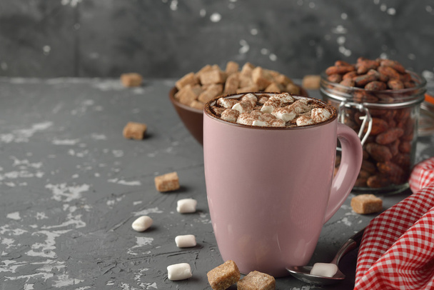 Delicious hot chocolate with marshmallow - Фото, изображение