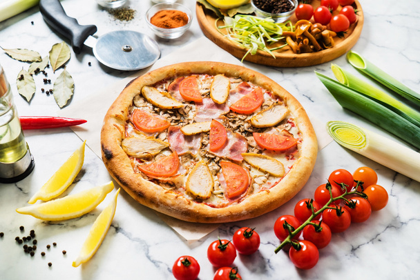 tasty italian pizza - Valokuva, kuva