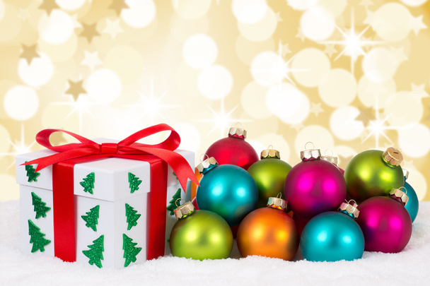 Navidad decoración de tarjetas de regalo luces de fondo dorado
 - Foto, imagen