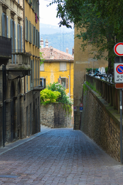 Street in the city of Bergamo - 写真・画像