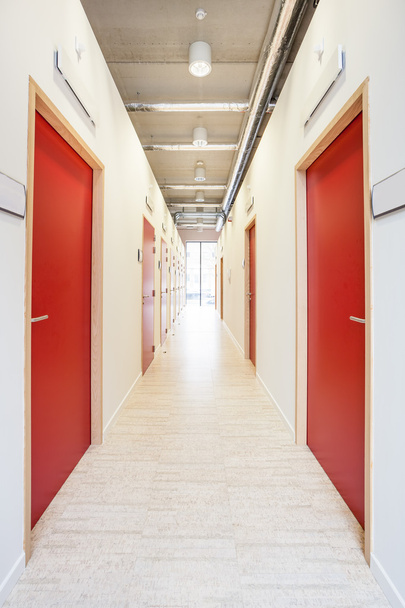 couloir dans un bâtiment
 - Photo, image