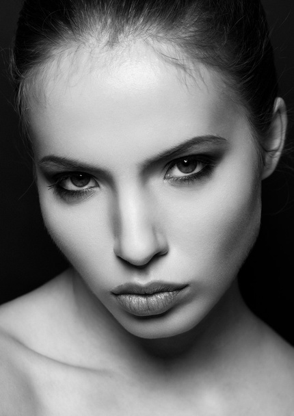 Beautiful woman model portrait black and white closeup - Fotografie, Obrázek