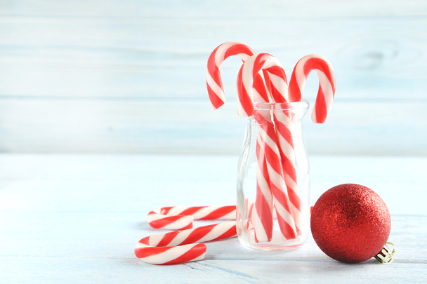Christmas candy canes - Zdjęcie, obraz