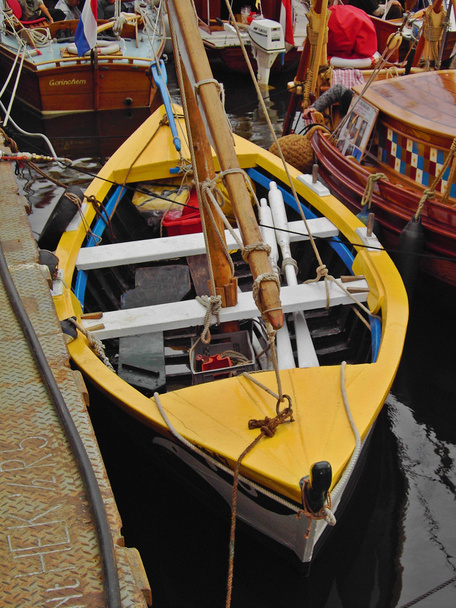 Лодки и корабли Нидерландов
 - Фото, изображение