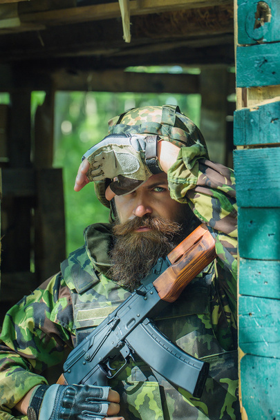 Portrait of soldier in camouflage - Fotoğraf, Görsel