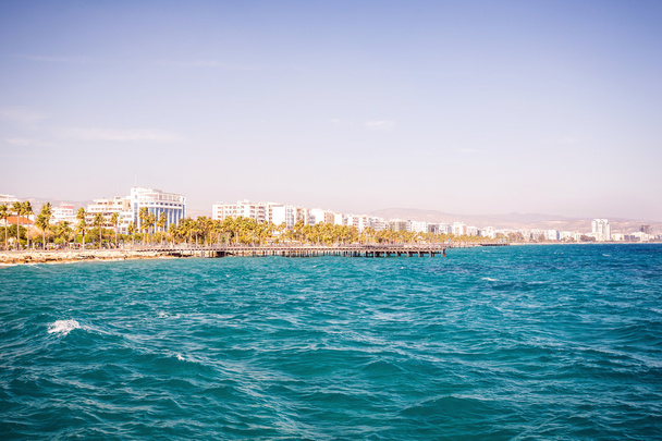 Mittelmeerküste in Limassol, Zypern - Foto, Bild
