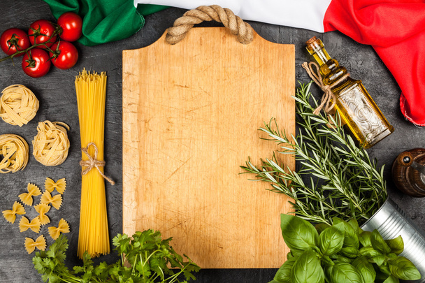 ingrédients alimentaires italiens
 - Photo, image