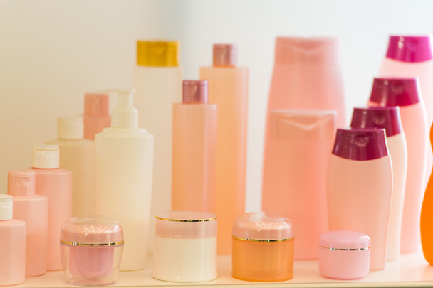 Composition with containers of body care and beauty products. Eco cosmetics. - Foto, Bild