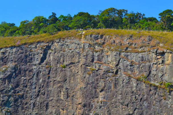 Rapel kallioiden huipulta
 - Valokuva, kuva