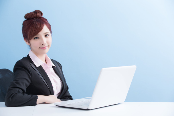 business woman use computer  - Photo, image