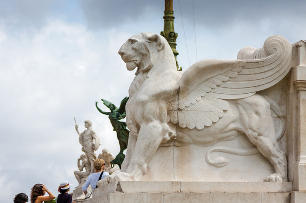 Standbeeld van Vittoriano Palace in Rome, regio Lazio, Italië. - Foto, afbeelding