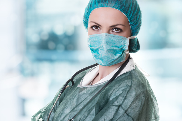 doctor in mask with stethoscope - Foto, imagen