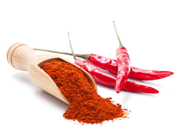 Jauhettu punainen chili erotettu valkoinen
 - Valokuva, kuva
