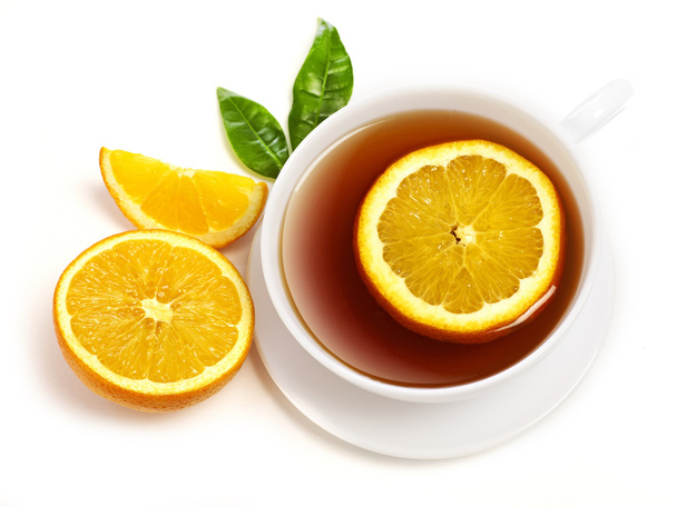 Tasse de thé avec des tranches d'orange
 - Photo, image