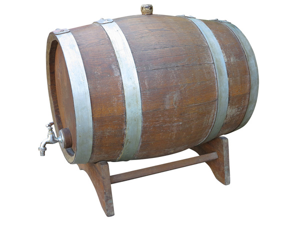  barricas tradicionales de vino de madera viejas aisladas sobre blanco
 - Foto, Imagen