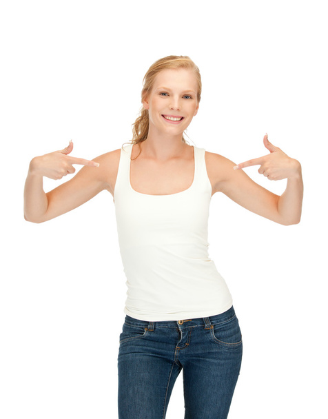 Smiling teenage girl in blank white t-shirt - Foto, Bild